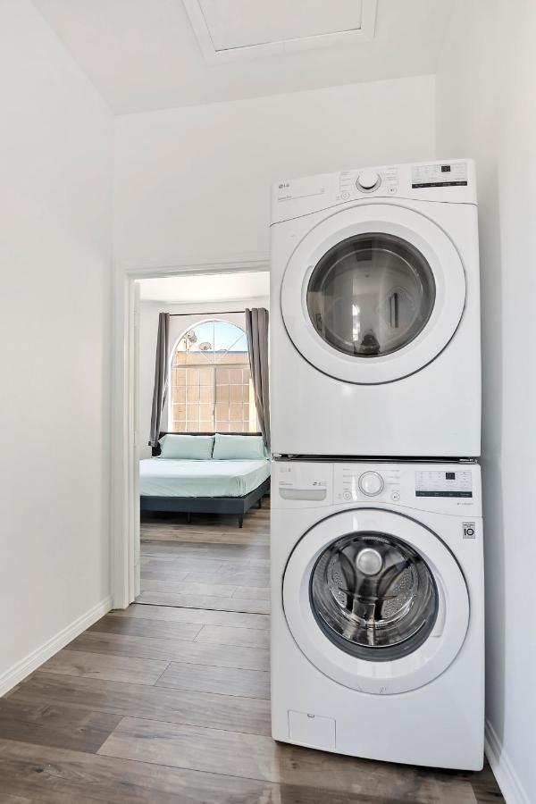 Spacious Private Gated Modern Loft Close To Universal Studio And Hollywood Los Angeles Zewnętrze zdjęcie